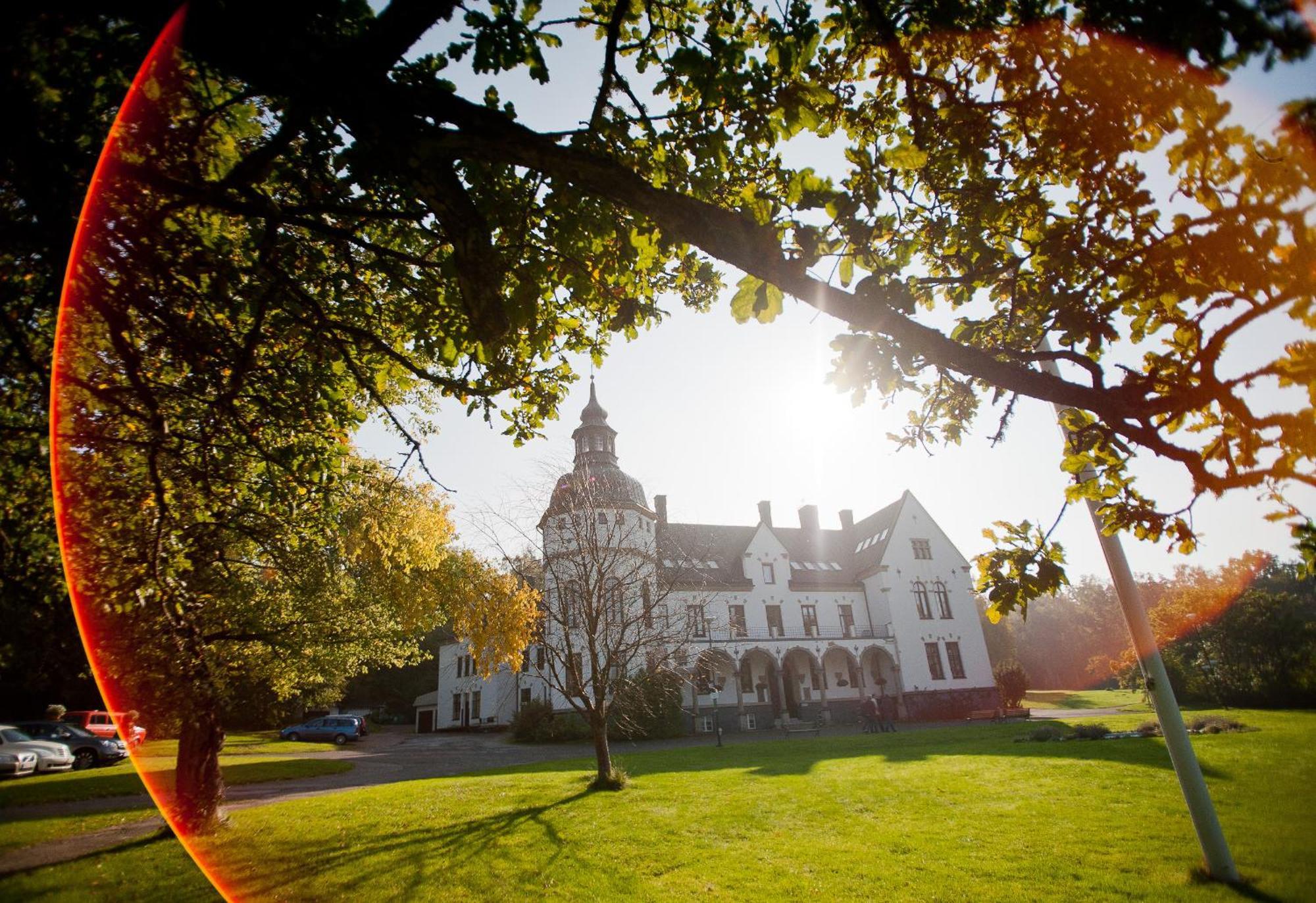 Hotel Hellidens Slott à Tidaholm Extérieur photo